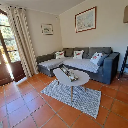 Rez De Jardin Presqu'ile De Giens Daire